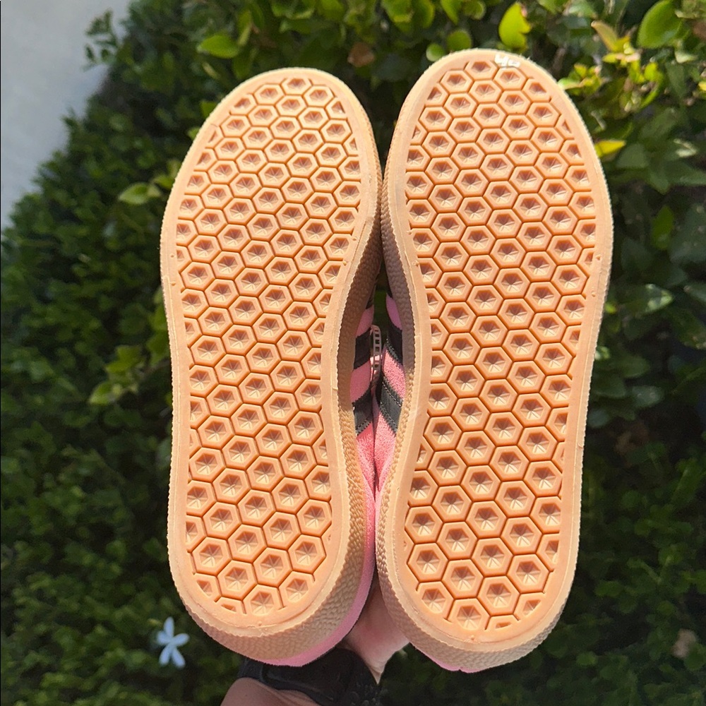 adidas Gazelle Pink Suede Sneakers with Black Stripes and Gum Sole - Picture 4 of 7